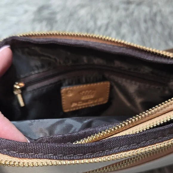 NWT White and Tan Women's Bag - Picture 6 of 11